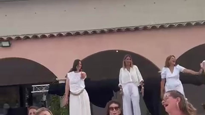 2032f1ca-be2c-410c-844a-75684936f36e